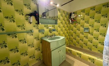 CASA VENTA 3AMB PARQUE COCHERA QUINCHO