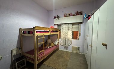 CASA VENTA 3AMB PARQUE COCHERA QUINCHO