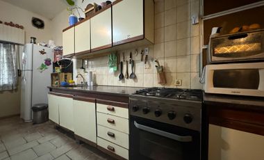 CASA VENTA 3AMB PARQUE COCHERA QUINCHO