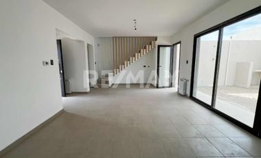 VENTA DUPLEX 1 DORM A ESTRENAR, B° RENKE. PLOTTIER