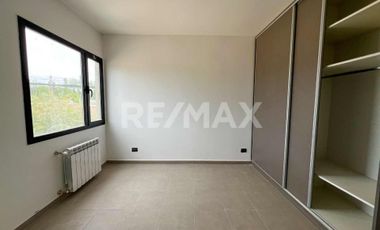 VENTA DUPLEX 1 DORM A ESTRENAR, B° RENKE. PLOTTIER