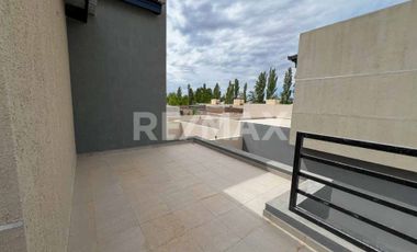 VENTA DUPLEX 1 DORM A ESTRENAR, B° RENKE. PLOTTIER