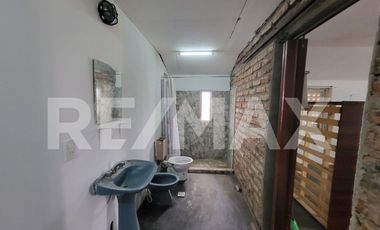 VENTA CASA/  PERMUTA BARRIO  LA MATILDE PLOTTIER