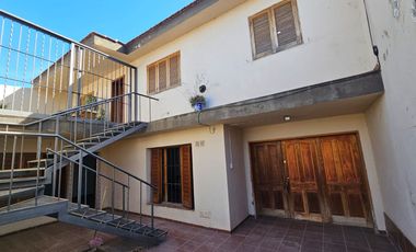 VENTA CASA 4 DORM EN VILLA ADELA ZONA SUR