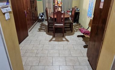 VENTA CASA 4 DORM EN VILLA ADELA ZONA SUR