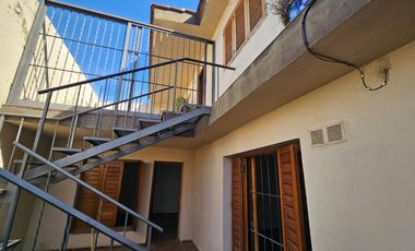 VENTA CASA 4 DORM EN VILLA ADELA ZONA SUR