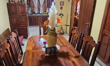 VENTA CASA 4 DORM EN VILLA ADELA ZONA SUR