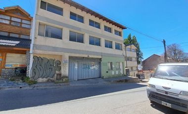Cochera céntrica en Bariloche calle Salta