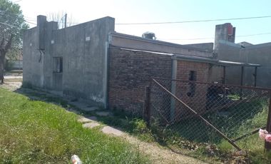 VENTA CASA EN LA CRIOLLA