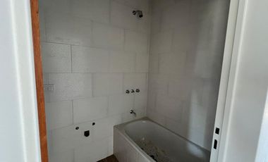 DEPARTAMENTO 2 AMBIENTES C/PATIO JOSE C. PAZ