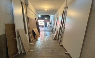 VENTA DEPOSITO+LOCAL+CASA-ISIDRO CASANOVA-PERMUTA