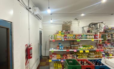 VENTA DEPOSITO+LOCAL+CASA-ISIDRO CASANOVA-PERMUTA
