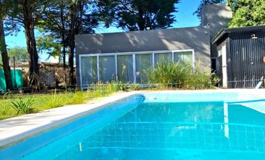CASA QUINTA EN VENTA EN PEHUAJO CON PILETA
