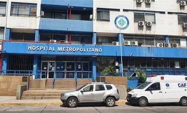 Estacionamiento en Venta en Providencia con Holanda