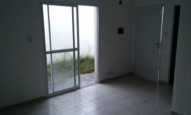 SE VENDE DEPARTAMENTO DE 2 DORMITORIOS CON TERRAZA