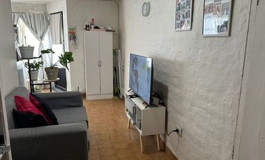 CASA + DEPARTAMENTOS + LOCALES, CENTRO DE PLOTTIER