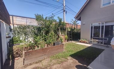 Casa en Arriendo en La Reserva, Machalí