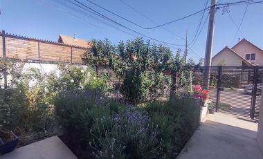 Casa en Arriendo en La Reserva, Machalí
