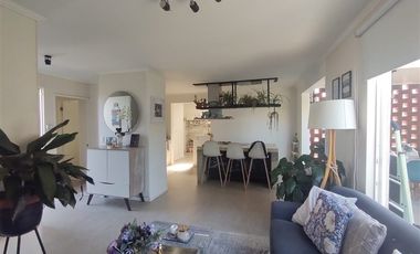 Casa en Arriendo en La Reserva, Machalí