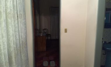 CASA 3 AMBIENTES EN IMPECABLE ESTADO, A MTS DE VELEZ SARSFIELD