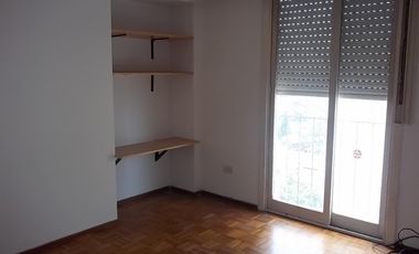 DEPARTAMENTO 3 AMBIENTES EN ALQUILER RAMOS MEJIA NORTE.-