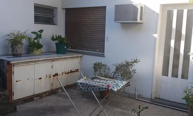 EXCELENTE PH AL FRENTE CON GARAGE