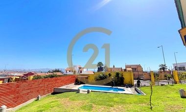 En Arriendo Casa amplia en Peñuelas, Coquimbo