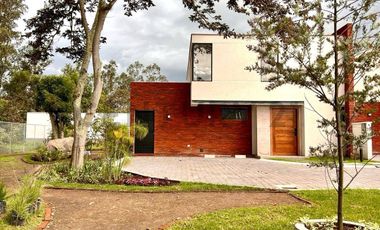 VENTA CASA POR ESTRENAR DISPONIBLE ENTREGA INMEDIATO