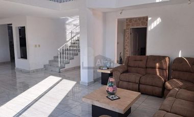 Casa sola en venta en Los Pinos, Saltillo, Coahuila