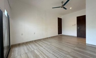 CASA EN RENTA EN CAMPECHE: FRACC. RESIDENCIAL BUGAMBILIAS