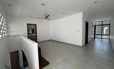 CASA EN RENTA EN CAMPECHE: FRACC. RESIDENCIAL BUGAMBILIAS