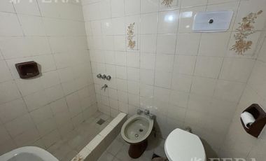 Venta PH 3 ambientes con patio en Wilde