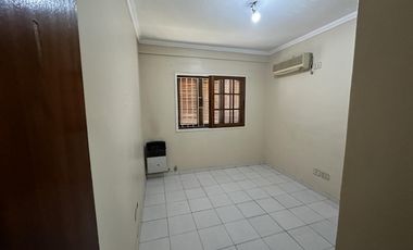 Casa 4 ambientes en alquiler!