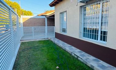 Alquilo Casa 2 Dormitorios - Juan Diaz de Solis - Neuquén Capital