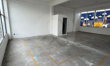 Edificio en venta en Viveros de La Loma