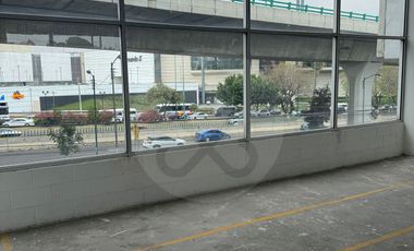 Edificio en venta en Viveros de La Loma