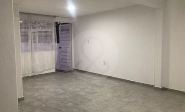 Casa en condominio en renta en Jardines de Santa Mónica