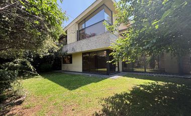 CASA EN RENTA EN PRIVADA BOSQUES DE LAS LOMAS