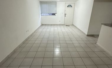 CASA EN VENTA EN CONDOMINIO EN CALACOAYA