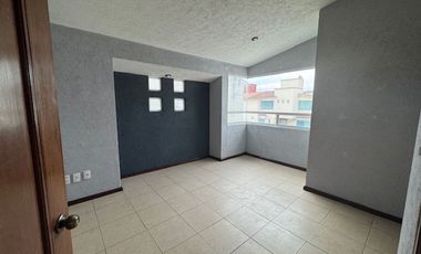 CASA EN RENTA EN SANTA MARIA
