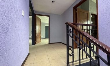 CASA EN RENTA EN SANTA MARIA