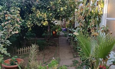 Casa en Venta en D68796 - Venta Casa Barrio Mujica, Ñuñoa - 7D5B