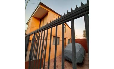 SE ARRIENDA CASA AMOBLADA EN VILLA HOSCHILD SECTOR NORTE