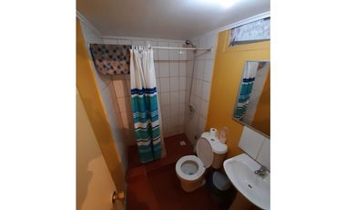 SE ARRIENDA CASA AMOBLADA EN VILLA HOSCHILD SECTOR NORTE