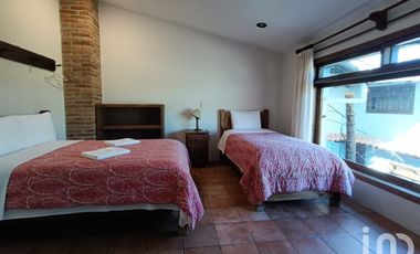 Gran Casa Colonial en el Corazón de San Cristóbal Ideal para Hotel Boutique o Familia Grande