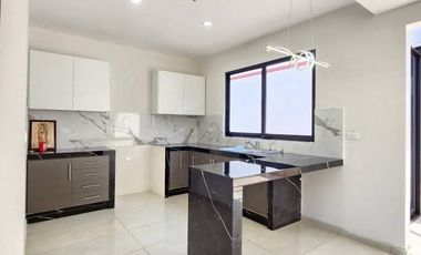 Venta de casa en Fraccionamiento la Herradura en Coatepec.