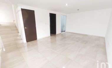 CASA EN RENTA ZONA VOLKSWAGEN-FINSA, CUAUTLANCINGO, PUEBLA