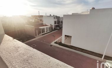 CASA EN RENTA ZONA VOLKSWAGEN-FINSA, CUAUTLANCINGO, PUEBLA