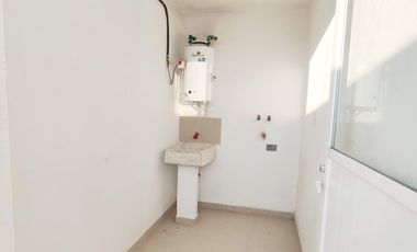 CASA EN RENTA ZONA VOLKSWAGEN-FINSA, CUAUTLANCINGO, PUEBLA
