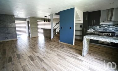 Casa en Renta zona Cuautlancingo cerca de plaza San Diego, Puebla